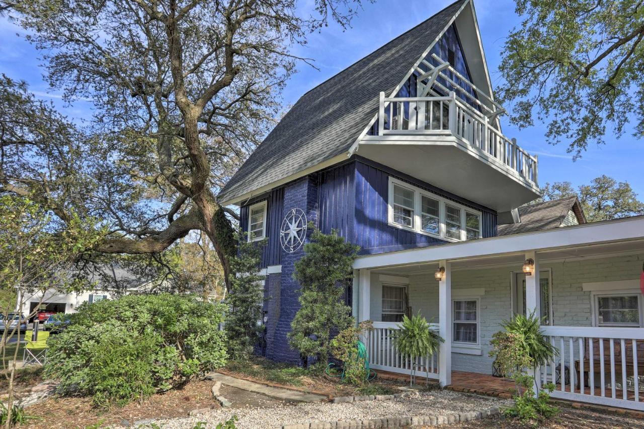 Coastal, Walkable Home In Historic Southport! Bagian luar foto