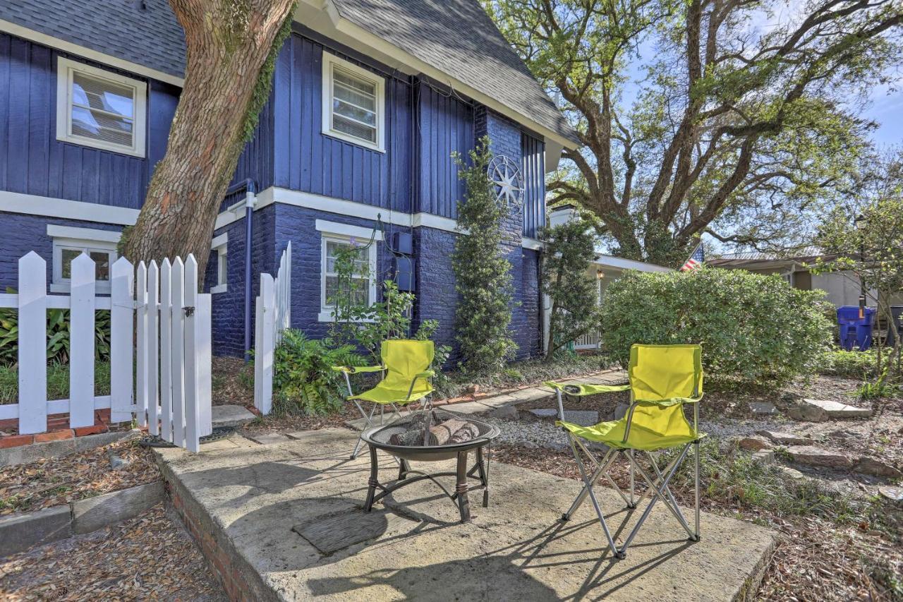 Coastal, Walkable Home In Historic Southport! Bagian luar foto